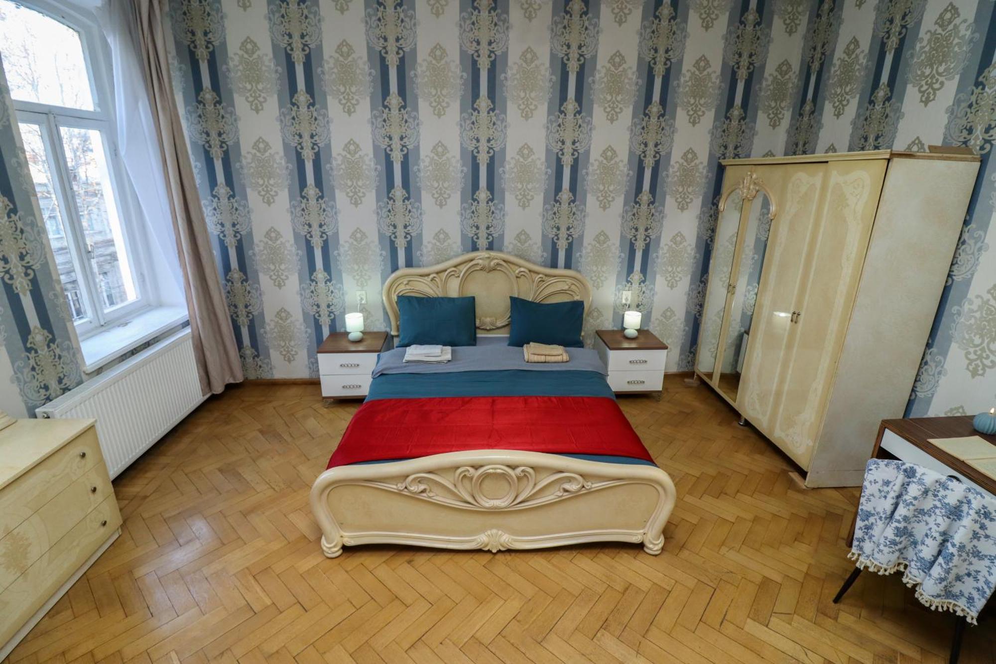 Хостел Leon Rooms Тбилиси Экстерьер фото